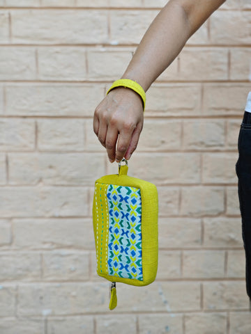 Abhi Tech Case – Threads of Sunshine & Sky