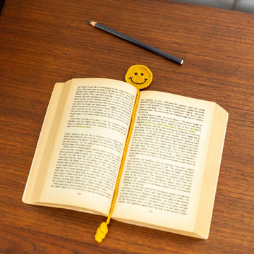 Crochet Bookmark - Yellow Smiley