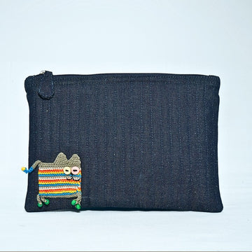 Hooked on Handy – Crochet Pouch