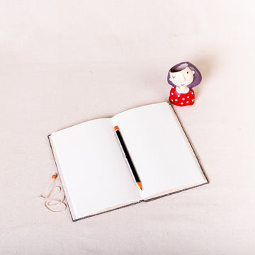 Embroidered Diary - Black with Hearts