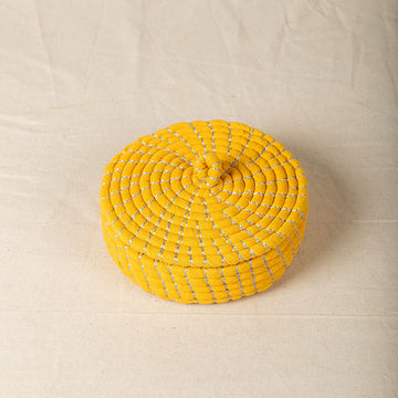 Handwoven Bread basket with a Lid (7 inches)