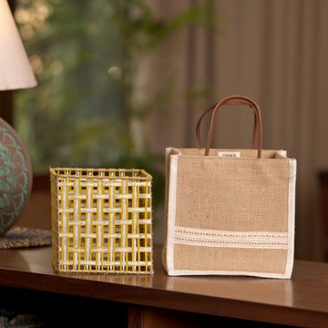 Sunshine Glow – Handwoven Candle Lamp (Copy)