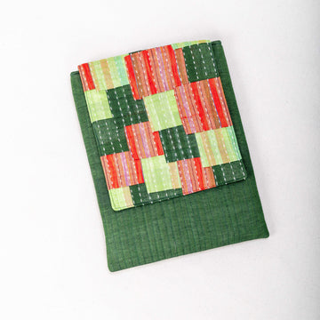 Vertical laptop Sleeve - Patch Kantha Work (Green)