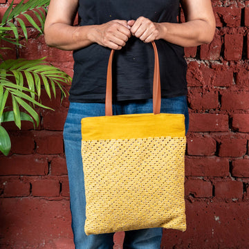 Munna Shagun Tote Bag - Crochet (Yellow)