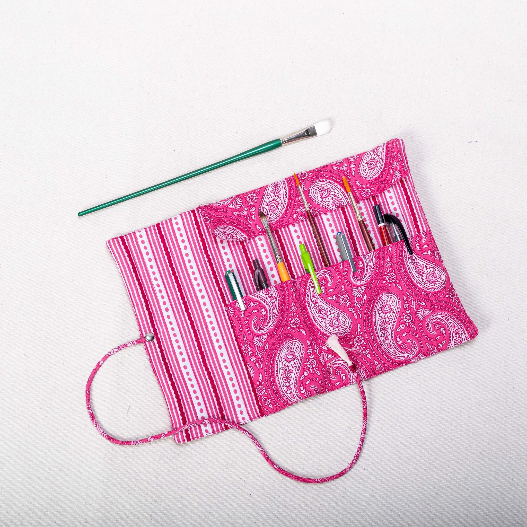 Pencil/Brush Roll - Pink