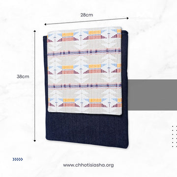 The Horizon Flap Sleeve – Subtle Geometry, Soft Strength