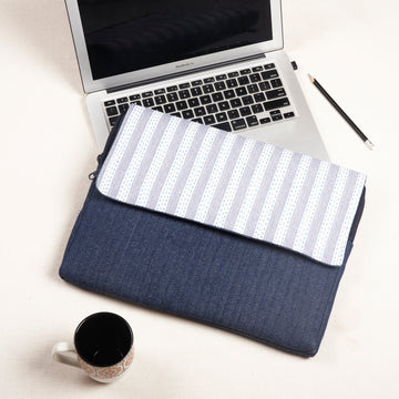 Laptop Sleeve with Flap - White Kantha